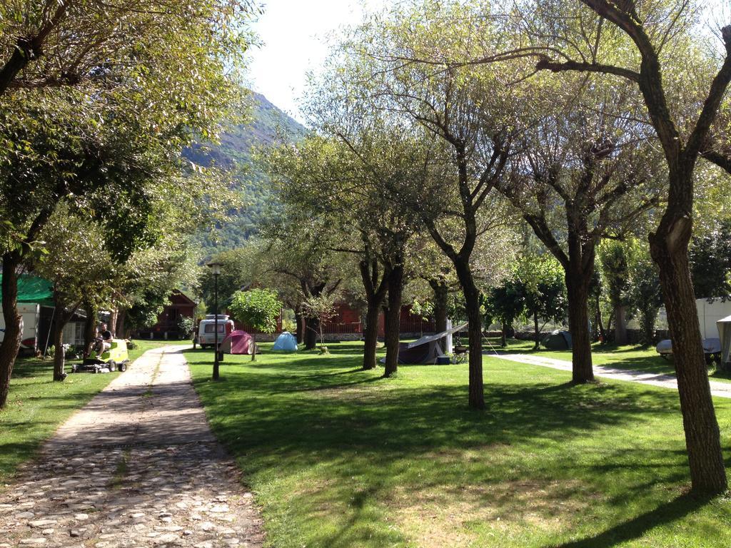 Camping Boneta Barruera Exterior photo